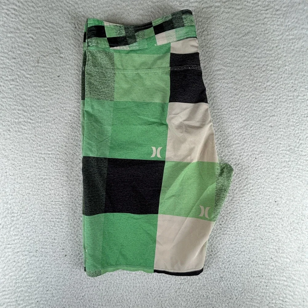 Hurley Board Shorts Mens Large Green Plaid Swim Trunks Surf Quick Dry Zip Pocket